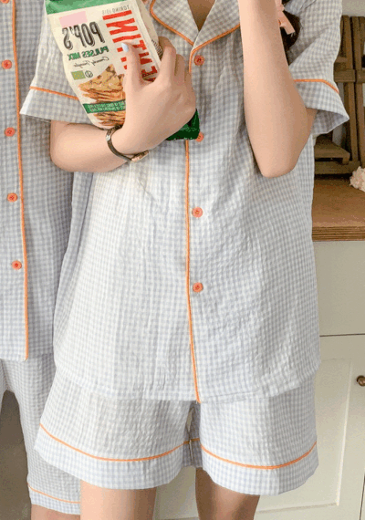 우주블리 과즙 커플 체크 반팔 잠옷 파자마 세트